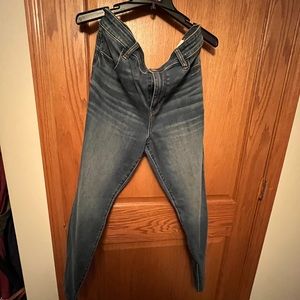 American Eagle Hi rise jegging with next level stretch